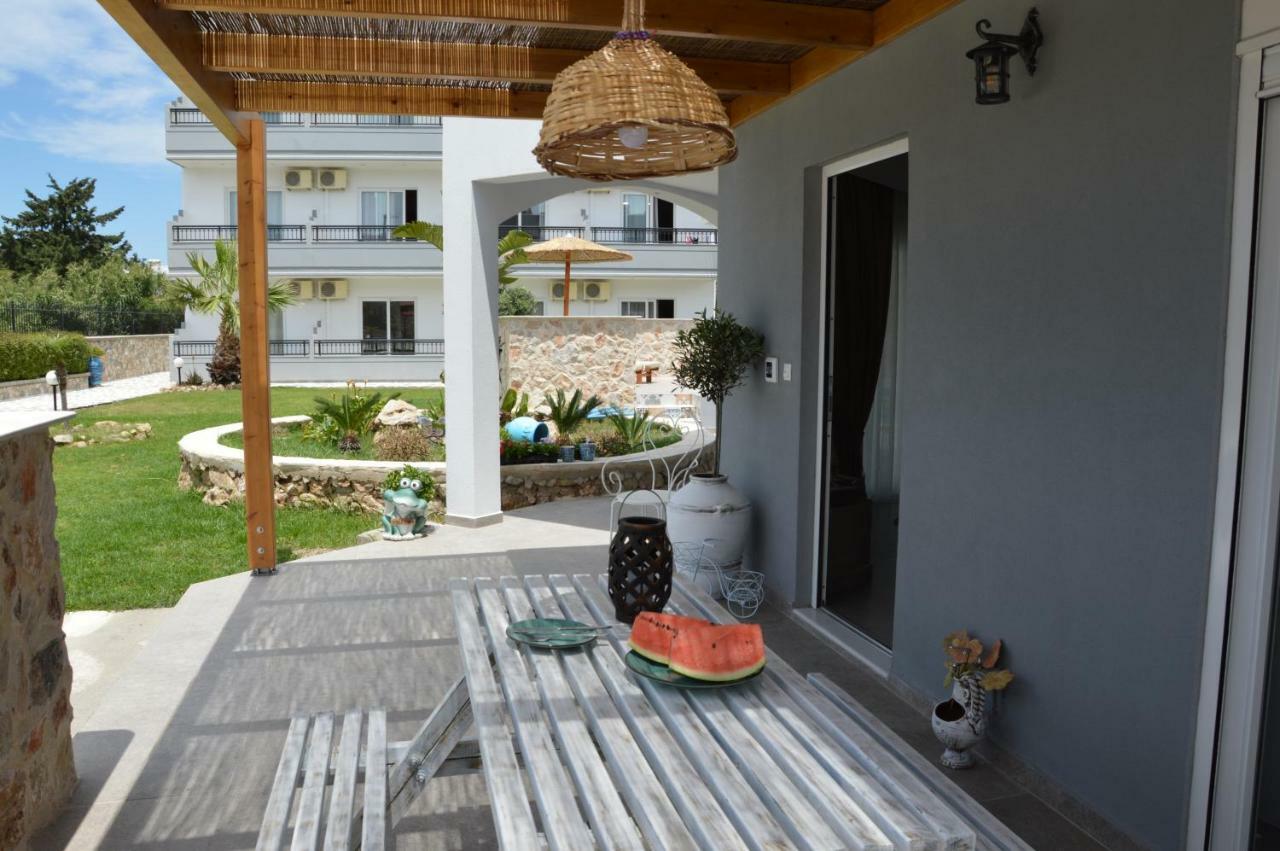 Kostas Studios Faliraki Exterior photo